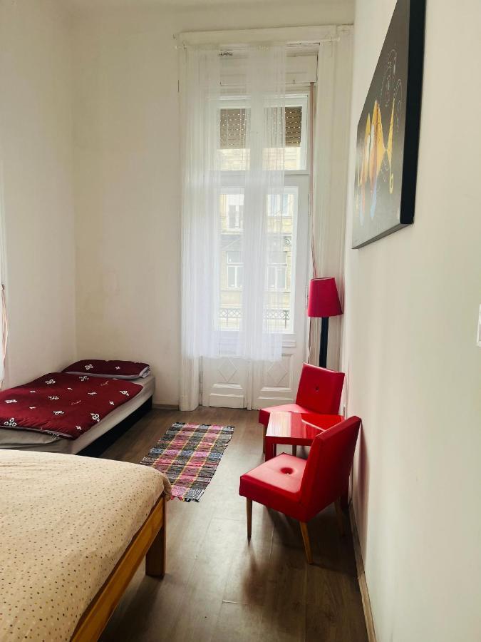 East Point Hostel Βουδαπέστη Εξωτερικό φωτογραφία